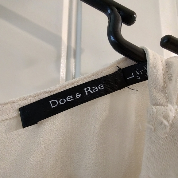 Doe & Rae Patterned Tank Top - Picture 3 of 6